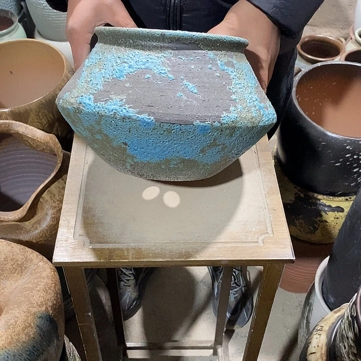 口18高度18蓝色飞碟………