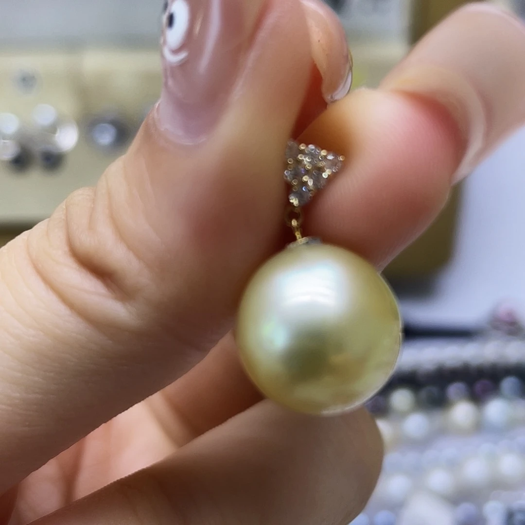 海水珍珠18K金镶嵌颈饰