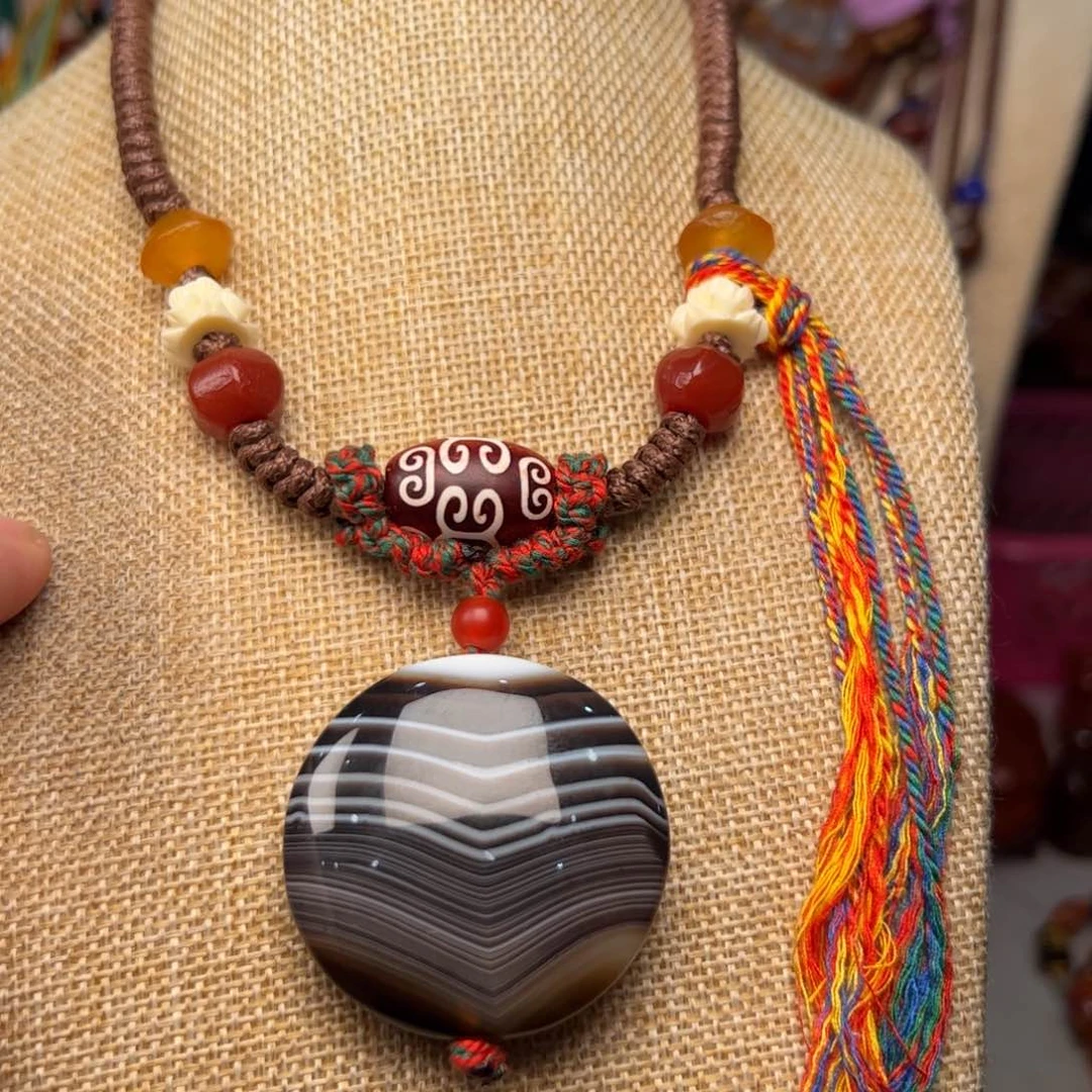 玛瑙/玉髓颈饰未镶嵌