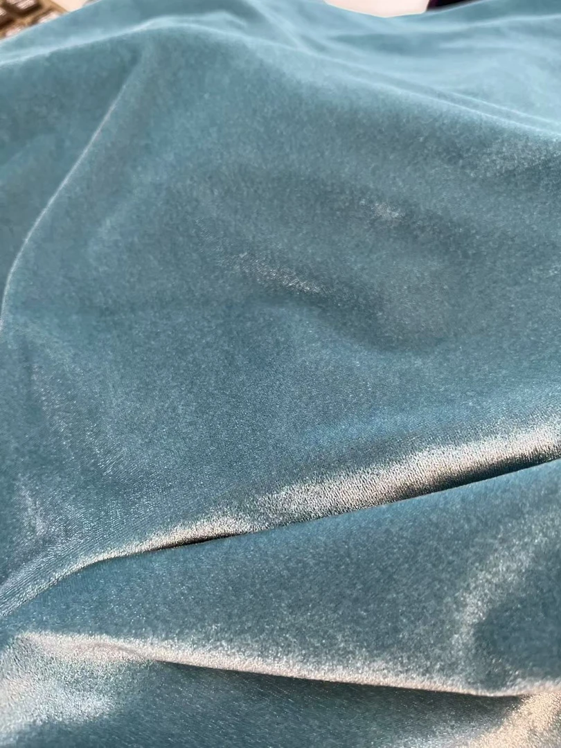 棉感丝绒 细腻丝滑  春夏薄款  不沾灰不沾毛 不倒绒 女装面料