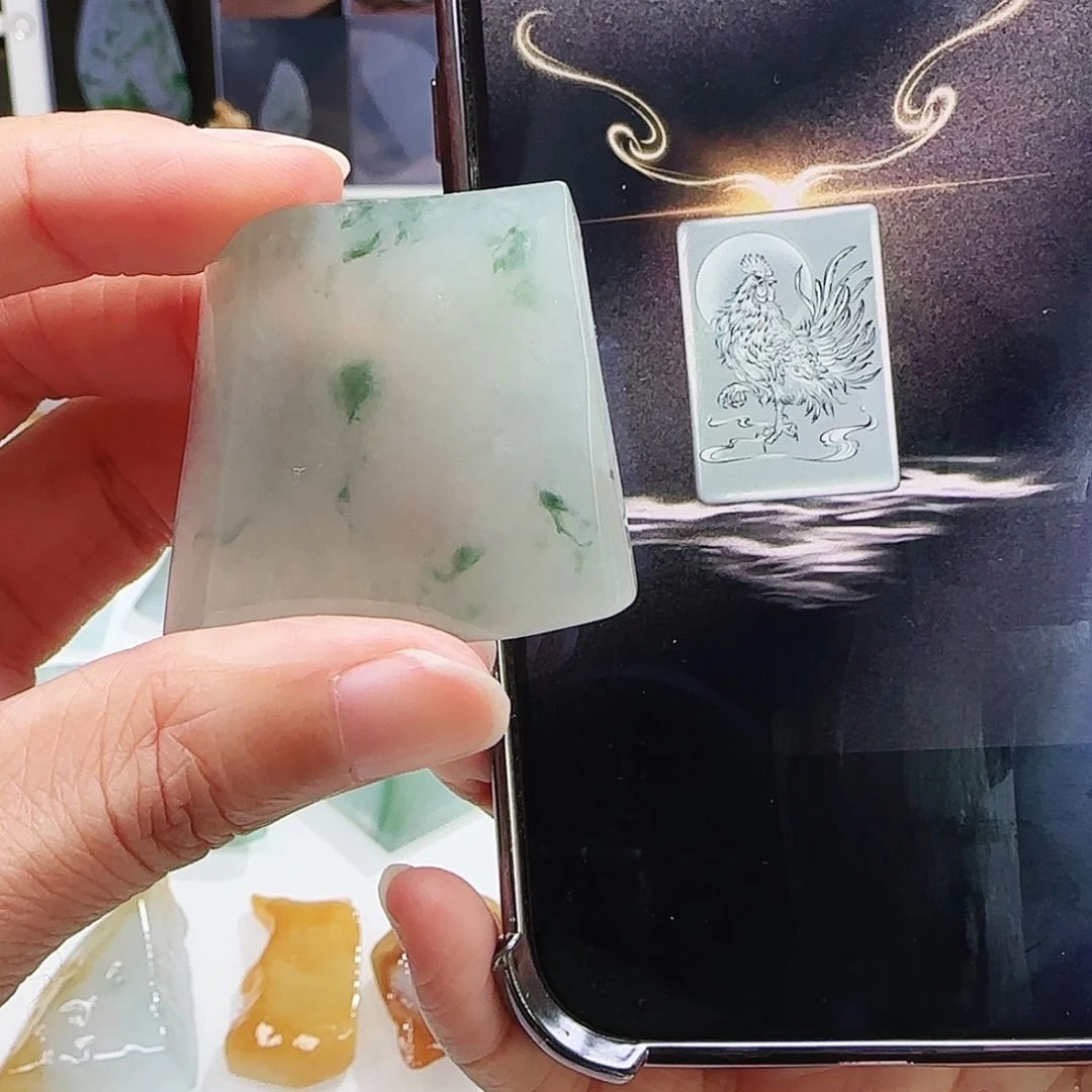 定制翡翠未镶嵌缅甸翡翠