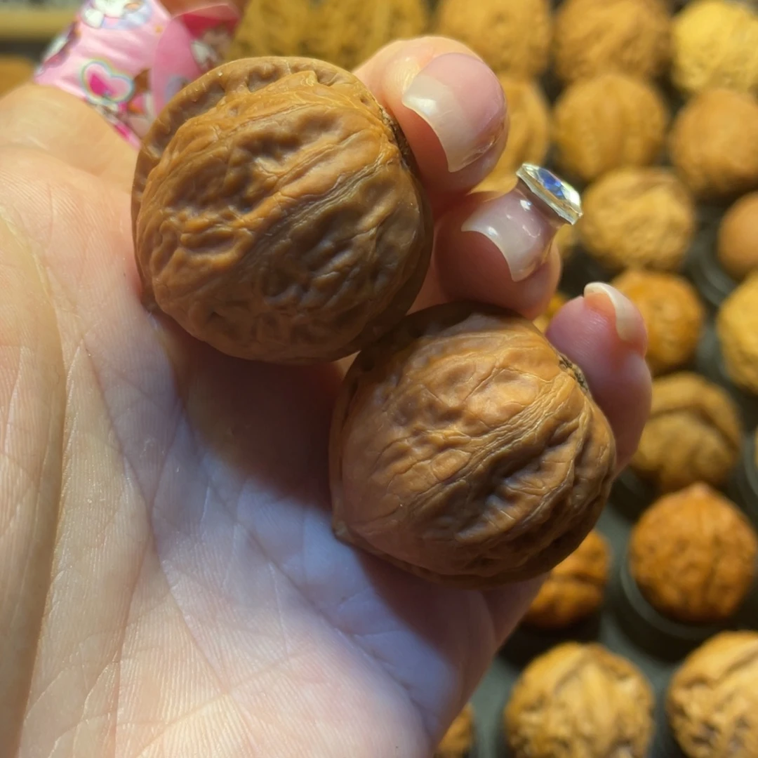 文玩核桃把件靐*核桃
