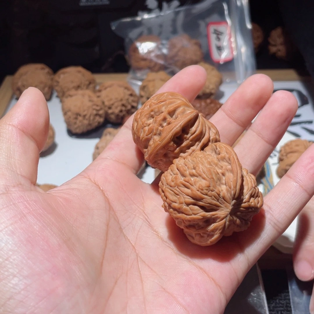 桃核把件大****?41全品水晶磨