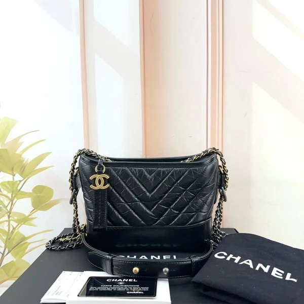 香奈儿/包包/99新/20*7*14/C533269735