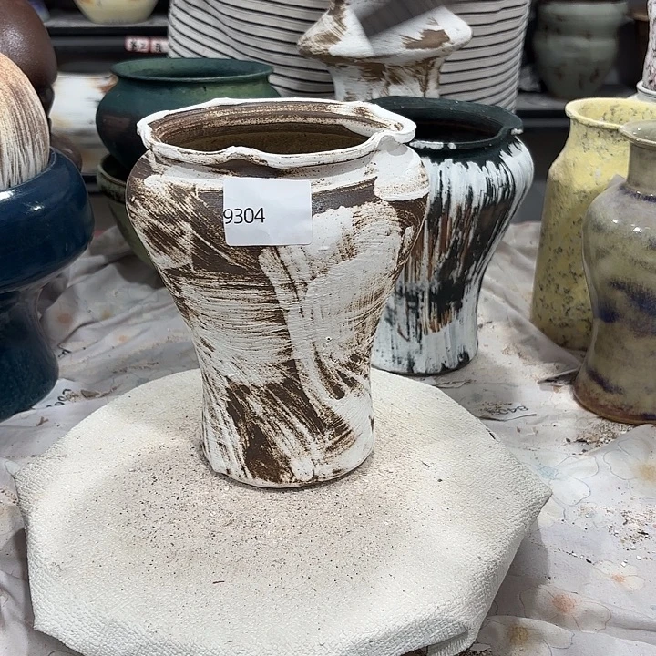 摆件高19，口11.5无孔9304