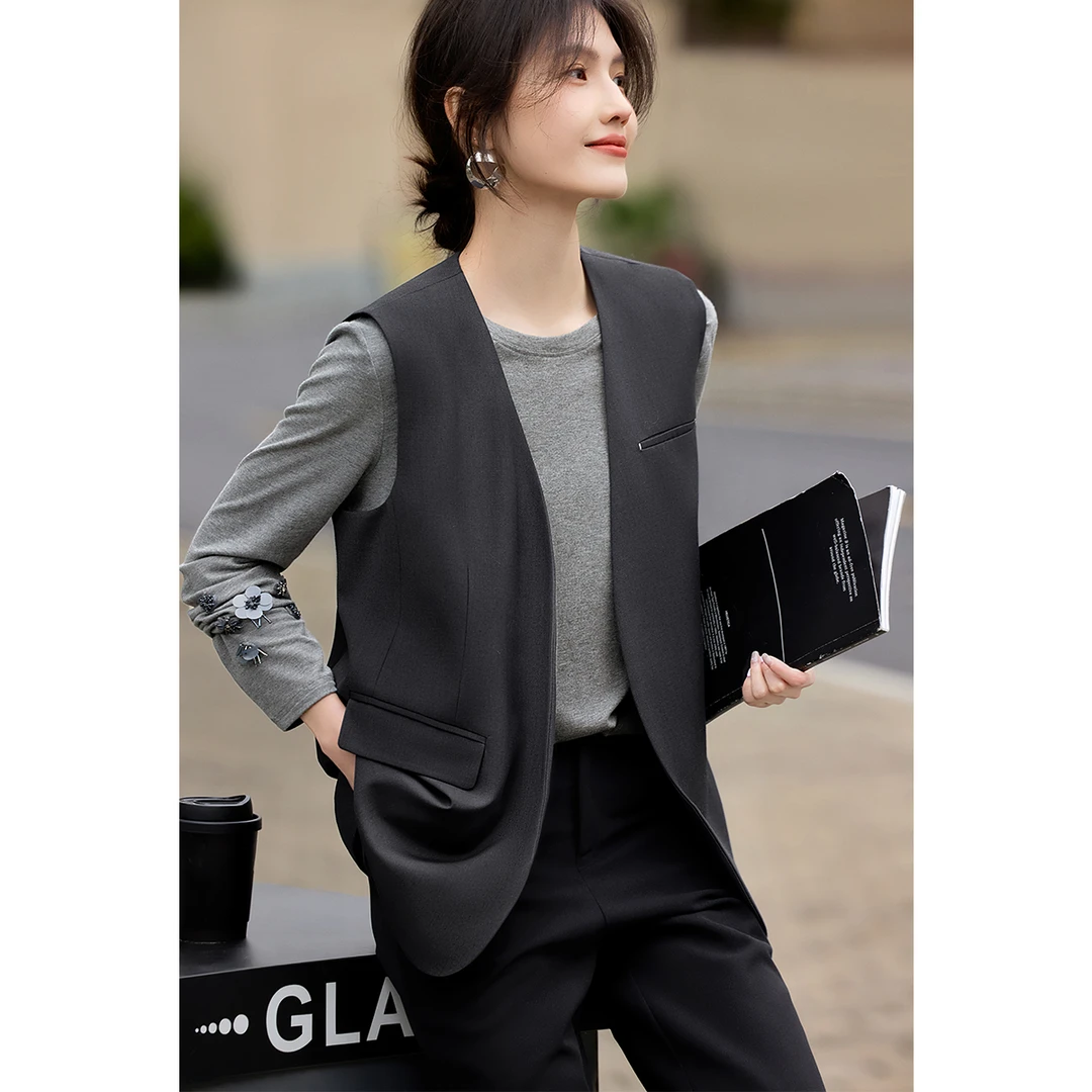 XWI/欣未2025秋季新款简约时尚休闲百搭马甲T恤两件套套装女士