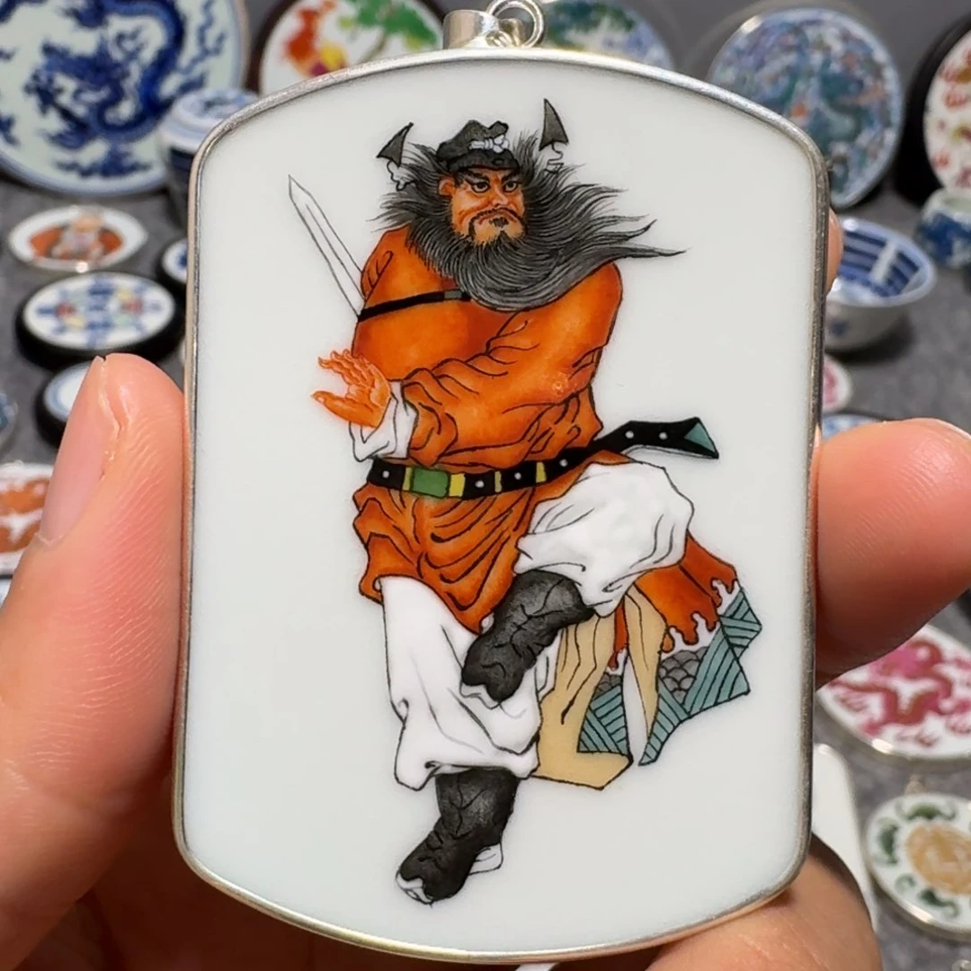 瓷片回**风精品挂件一个