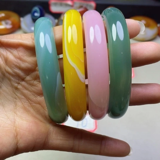 玛瑙/玉髓颈饰未镶嵌秋**雨