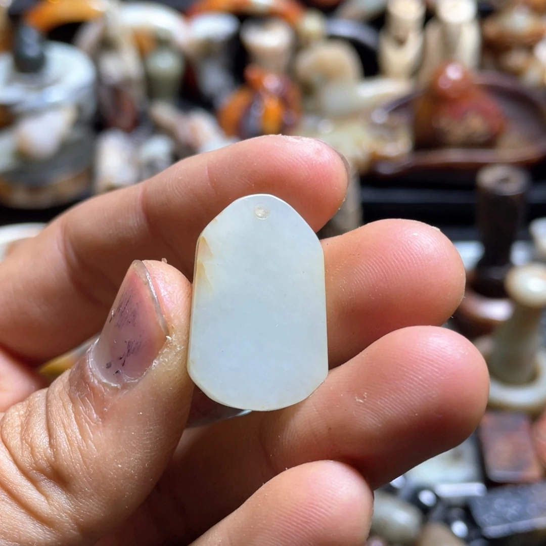 和田玉（糖玉）挂件未镶嵌贵*