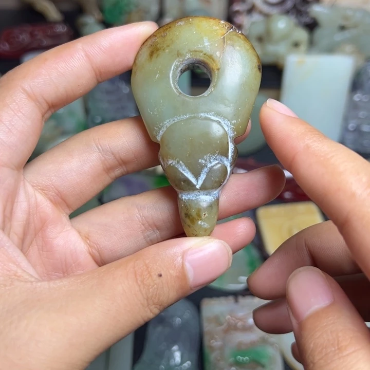 吊坠滴血莲花菩提