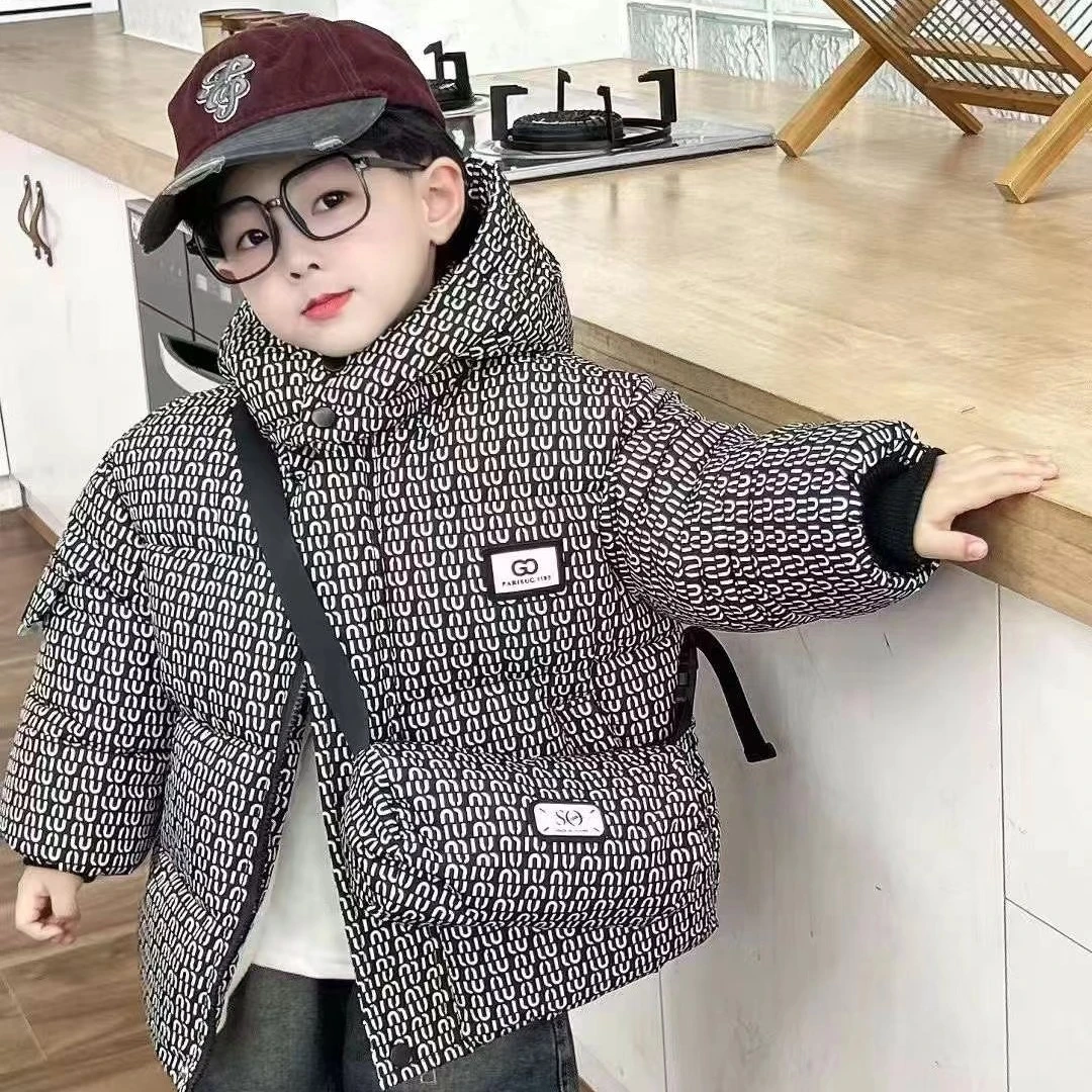 扣号给编码去拍，男女秋冬款童装