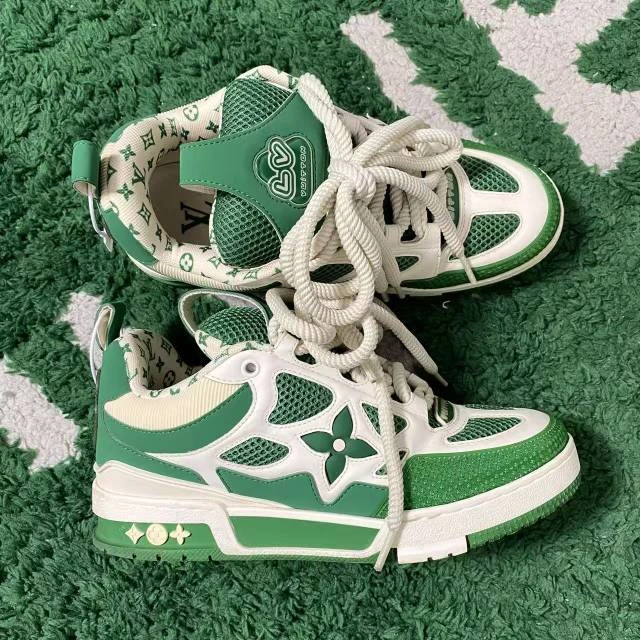 95新 LouisVuitton/路易威登  lv trainer 板鞋/39码/XG-X4638