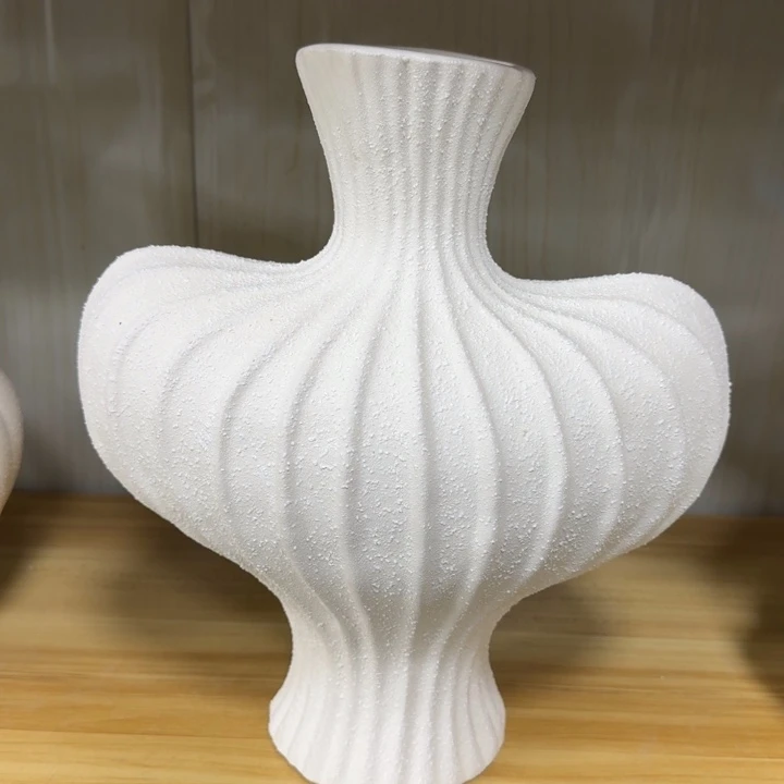 好看的花瓶赶紧搂