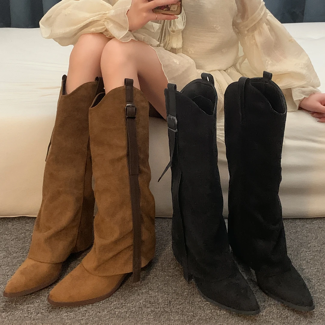 贾不假不过膝长靴女2025新款夏季复古帅气显瘦粗跟炸街尖头裤管靴
