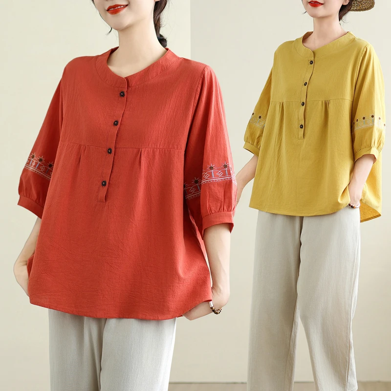 大码女装中老年刺绣妈妈装宽松遮肚棉麻纽扣上衣五分袖民族风女装