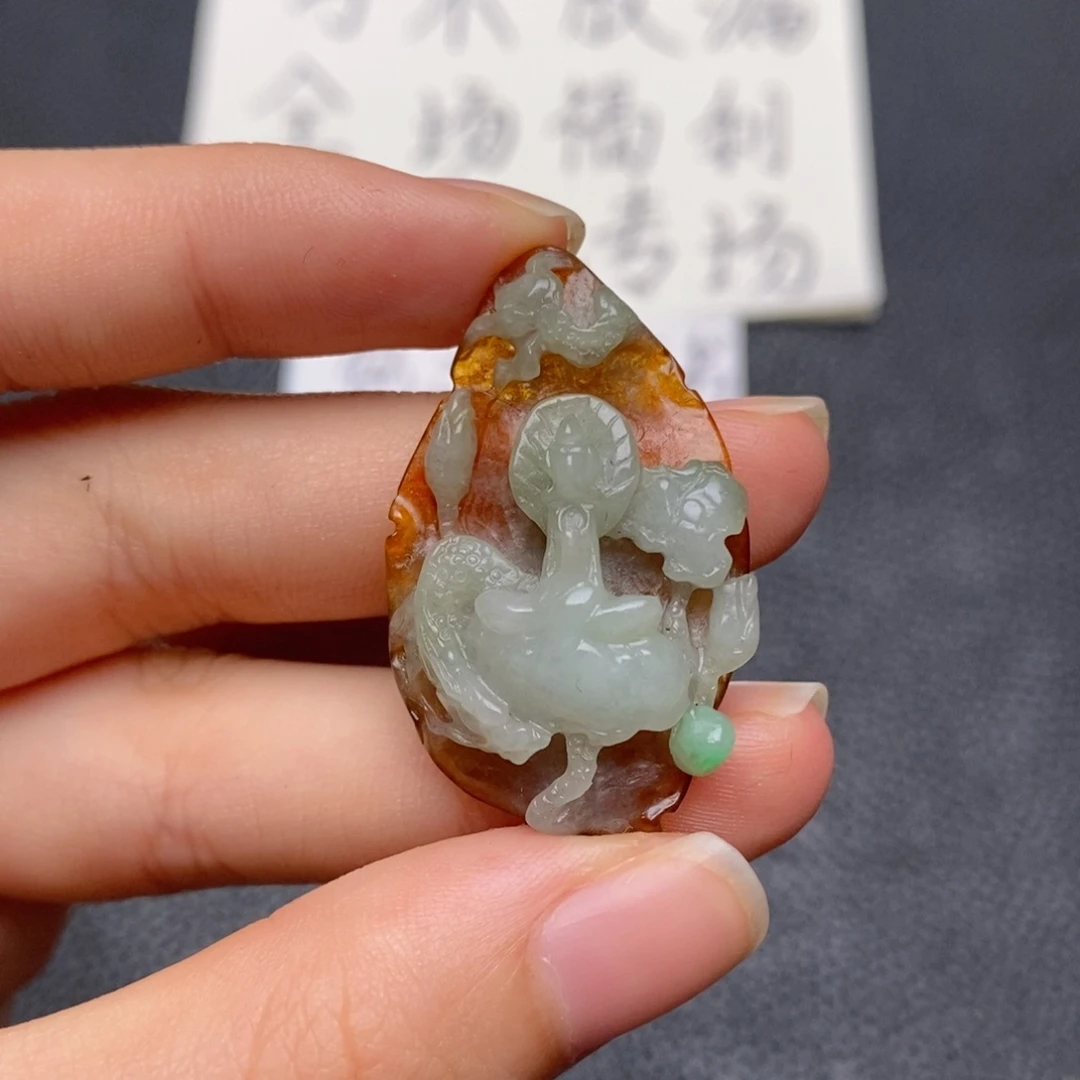 定制翡翠未镶嵌翡翠