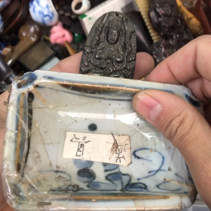 陶瓷孤品单件车里拍