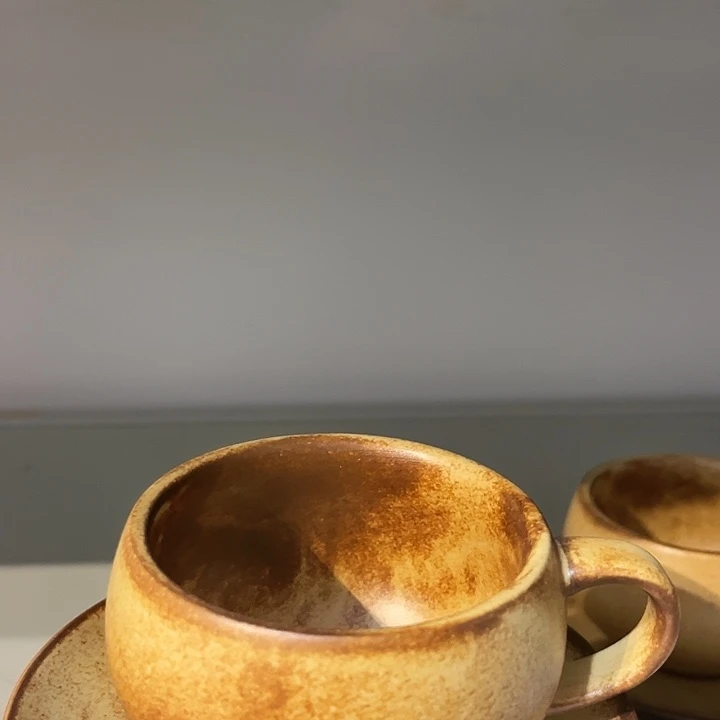 小***多景德镇陶瓷学院的