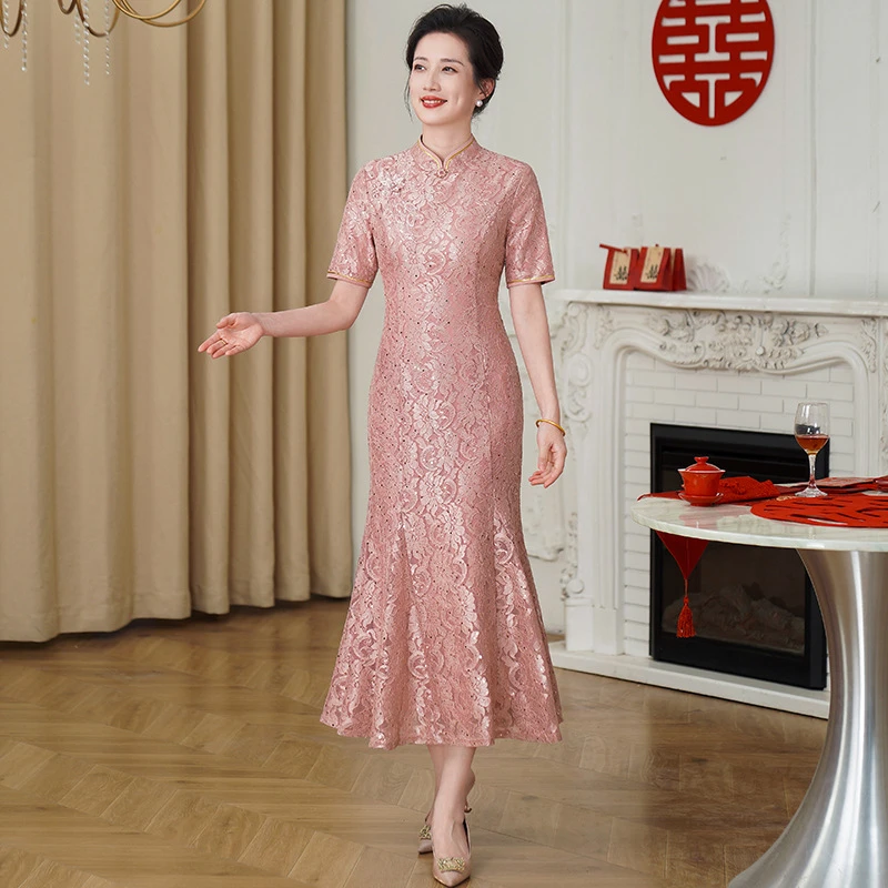 蕾丝鱼尾旗袍新中式年轻喜妈妈婚宴装高端春夏修身敬酒礼服连衣裙