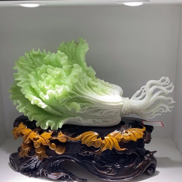 未镶嵌蛇纹石玉（覆膜）珠宝奇石