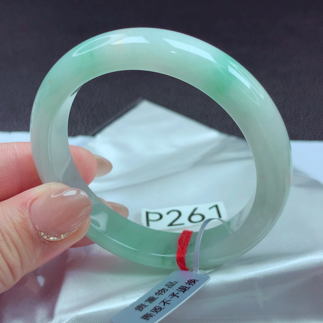 翡翠手镯未镶嵌手镯88