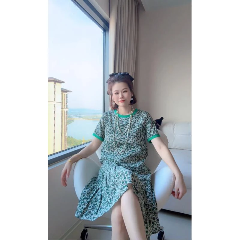 【李文严选】2025夏季新款单层重磅桑蚕丝碎花宽松百搭连衣裙25071