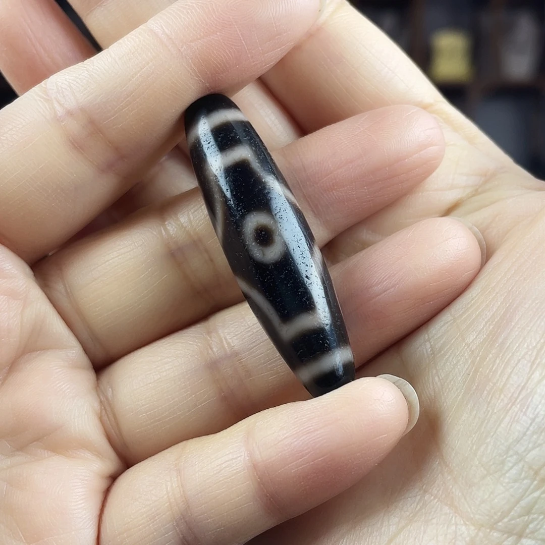 玛瑙/玉髓合金颈饰曲贡