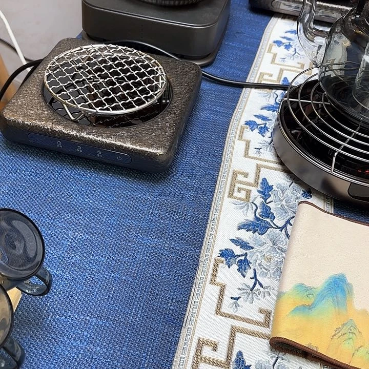见*山小坐砚台炉子一台