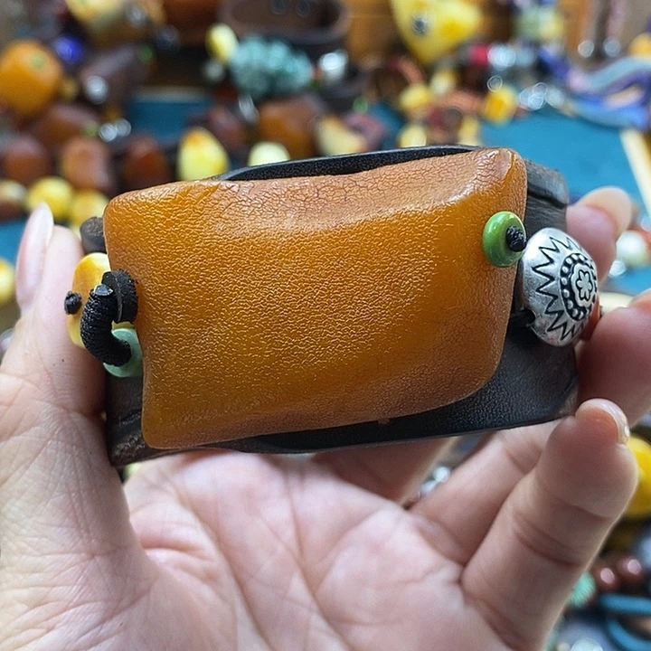 蜜蜡未镶嵌手镯手镯