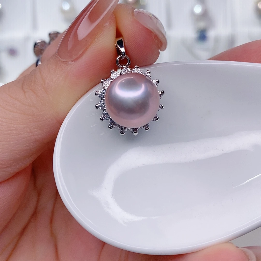 淡水珍珠吊坠(赠链)未镶嵌