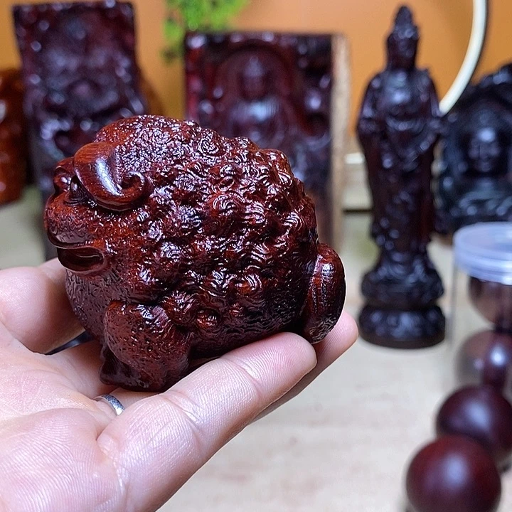 【闪购商品】檀香紫檀（小叶紫檀）