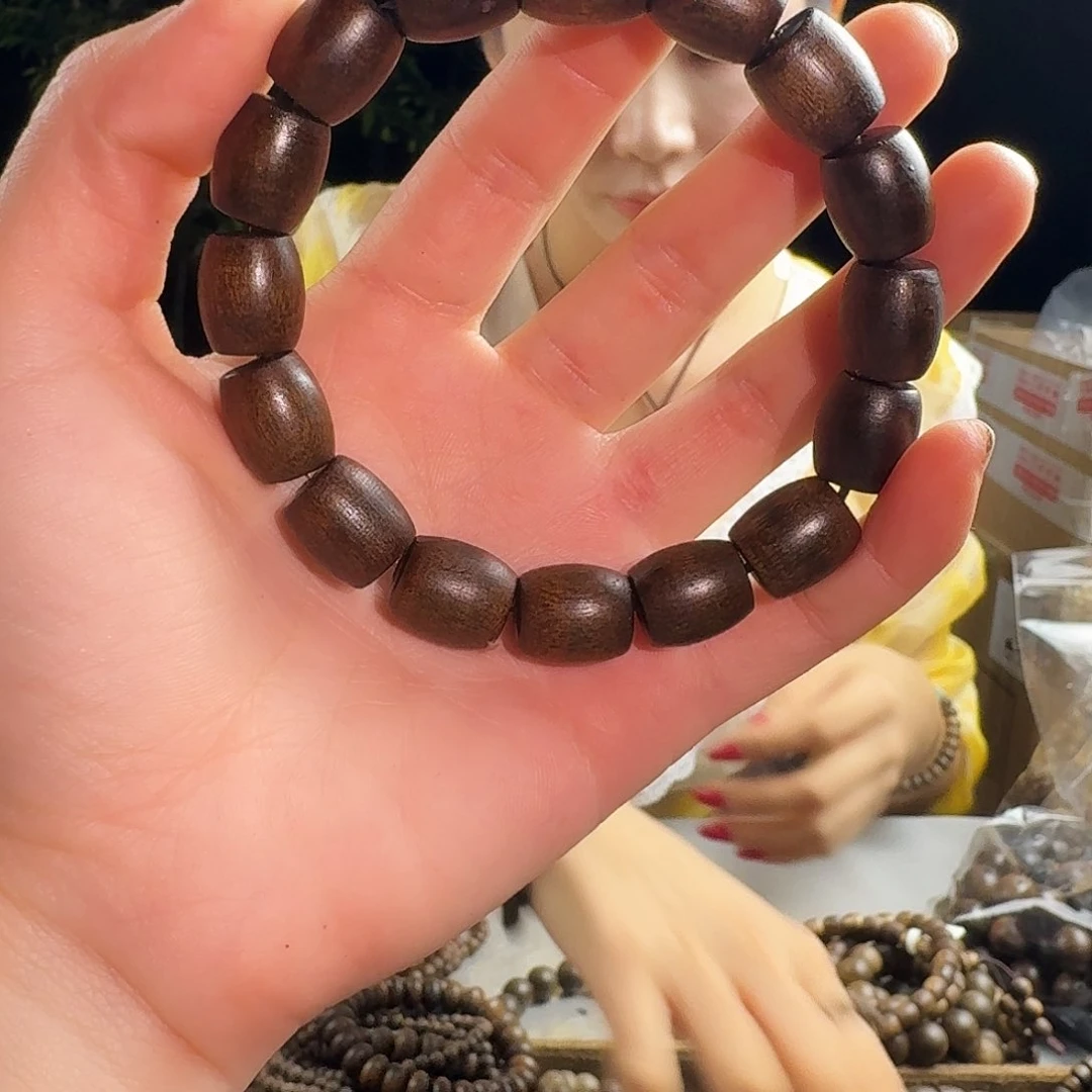 沉香香囊沉香130富森红土枣珠单圈卡12发一沉水级