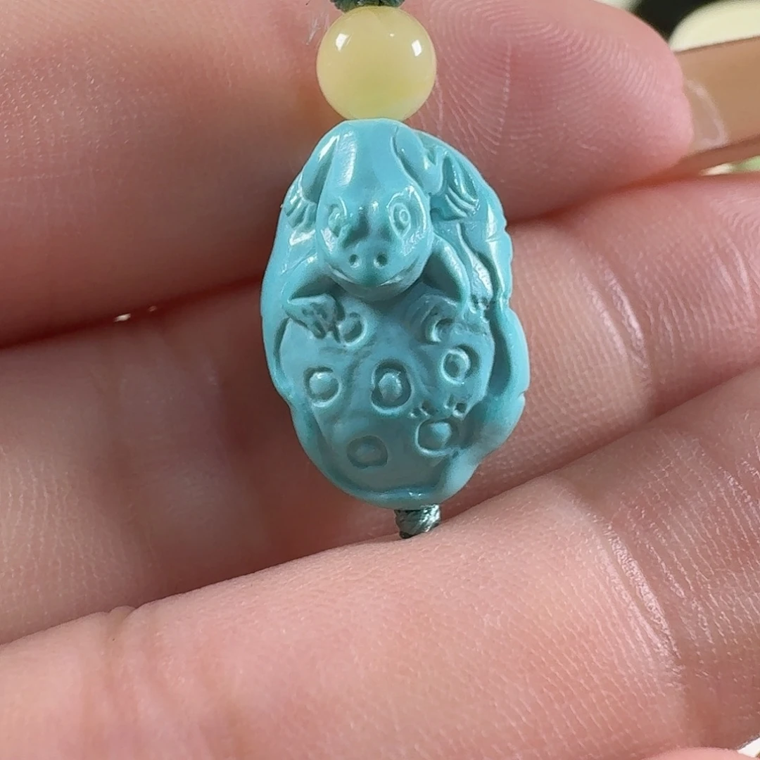 绿松石未镶嵌颈饰