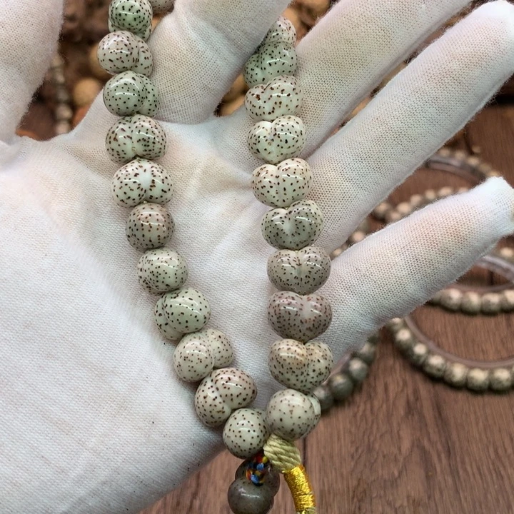 吊坠星月菩提9×11手工屁桃