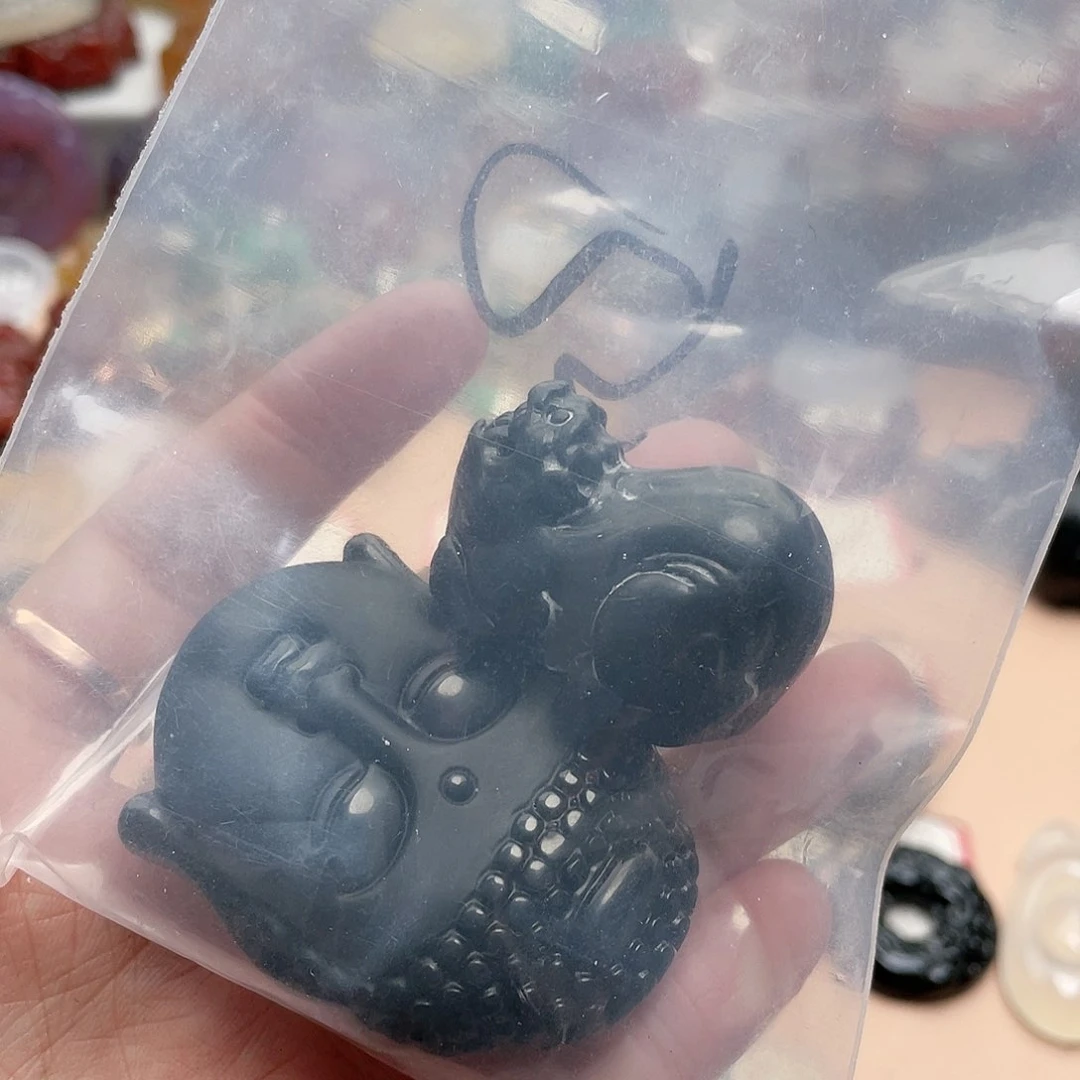 玛瑙/玉髓颈饰合金凡**子