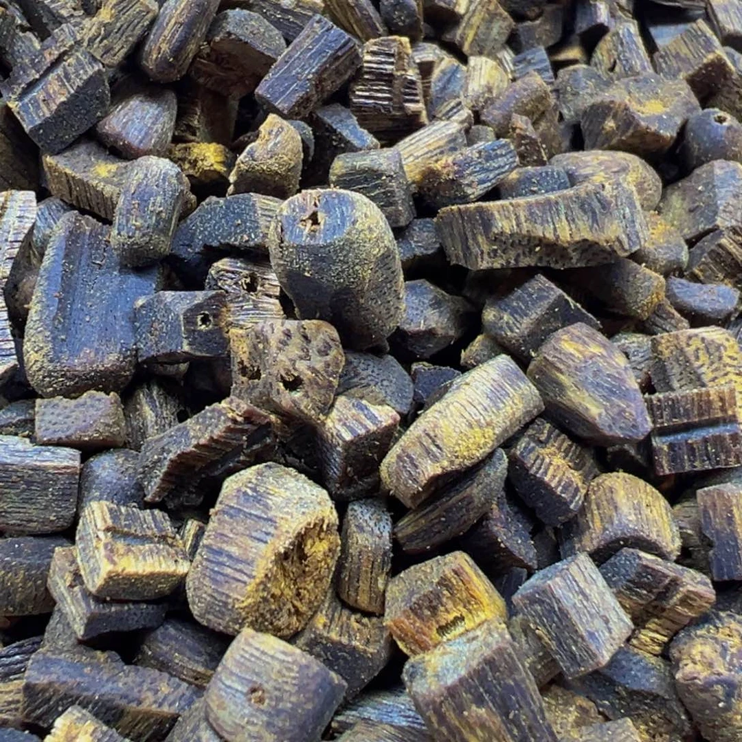 沉香碎屑沉香绿奇楠沉香高端珠子料30克