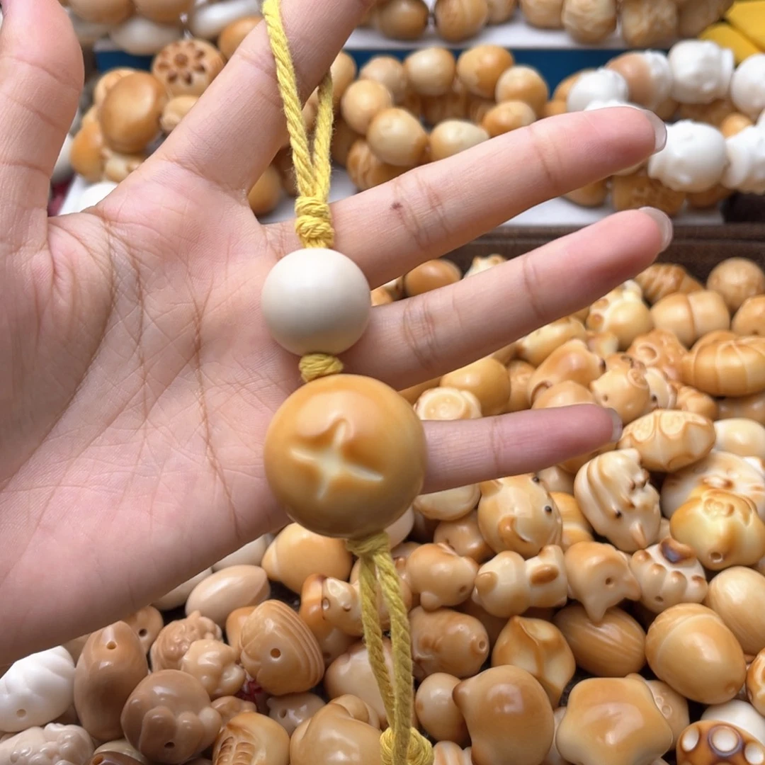 吊坠菩提根/象牙果