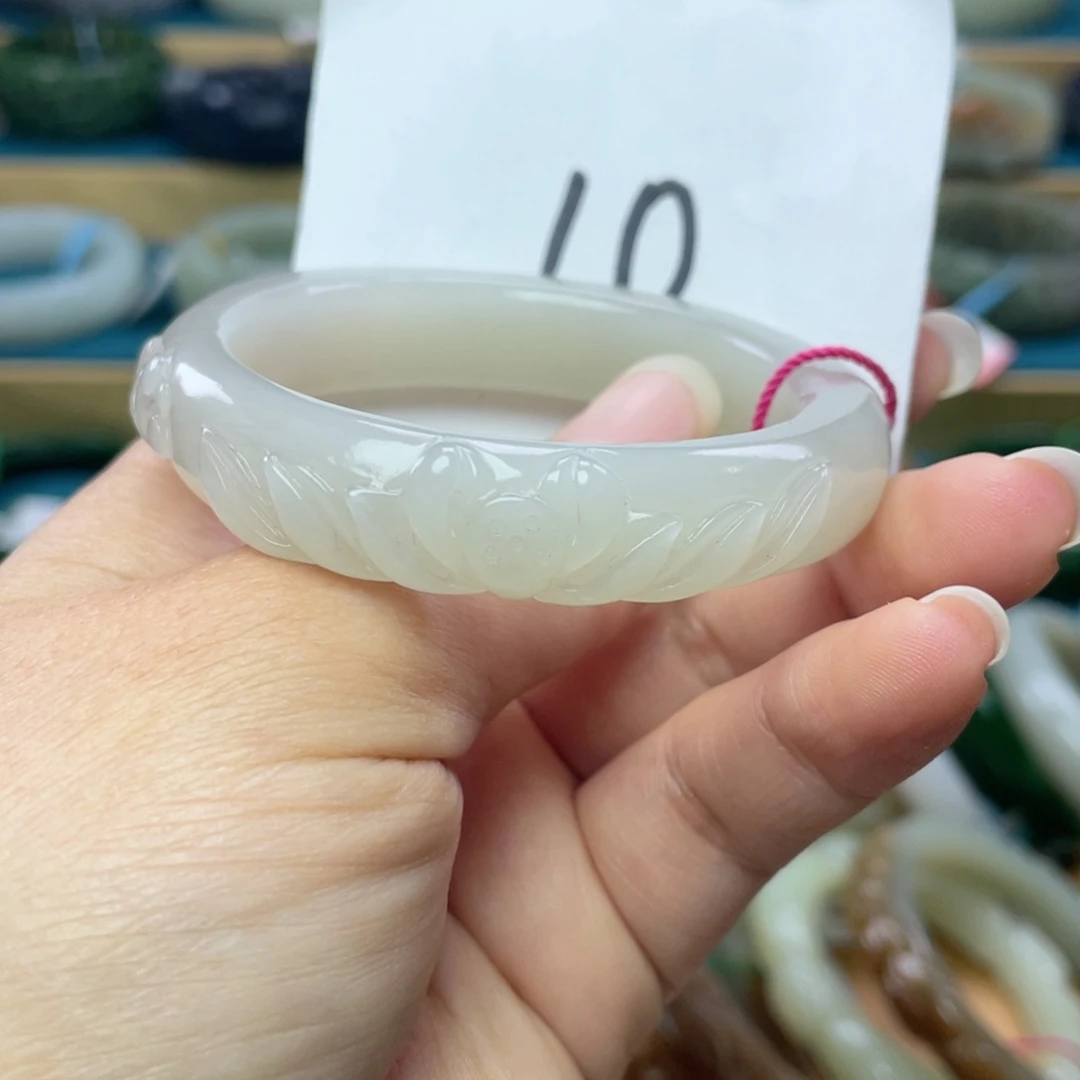 未镶嵌手镯和田玉圈口51