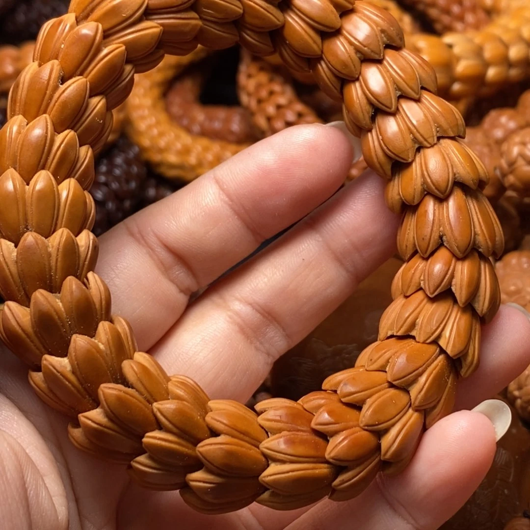 吊坠猴头核桃猴头