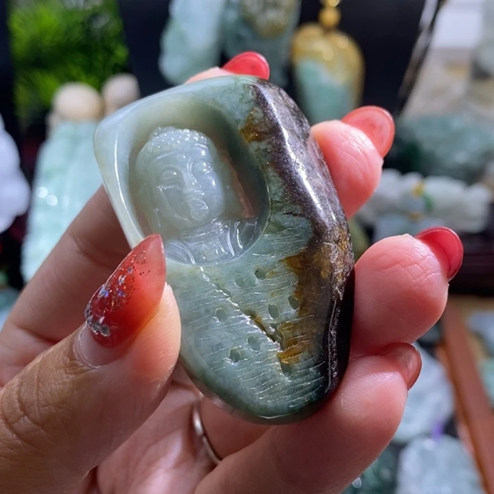 【闪购商品】颈饰未镶嵌翡翠佛