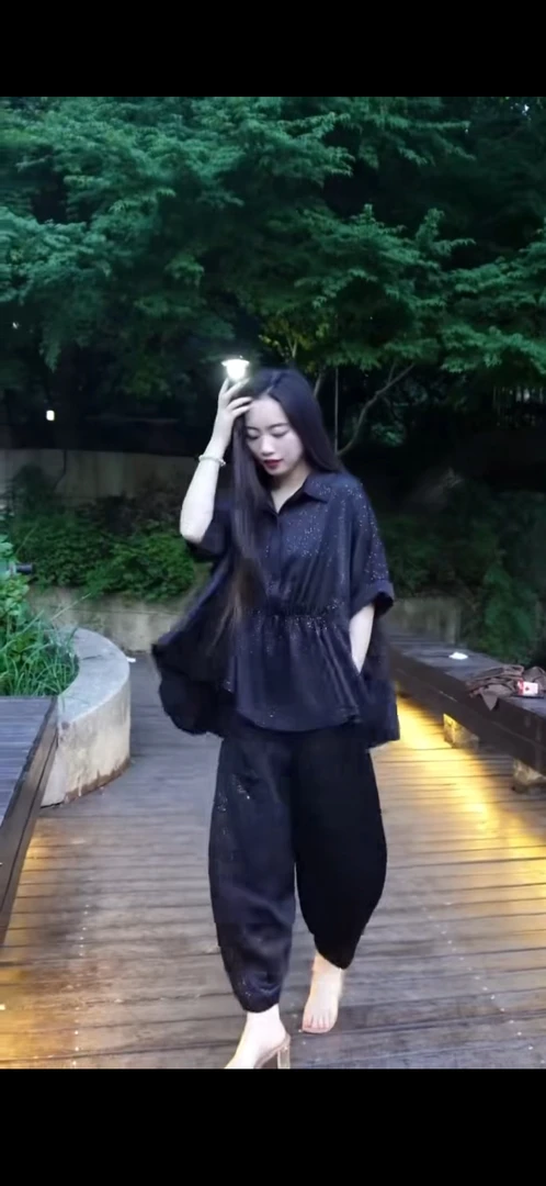 B11-24813女士舒适大码显瘦套装