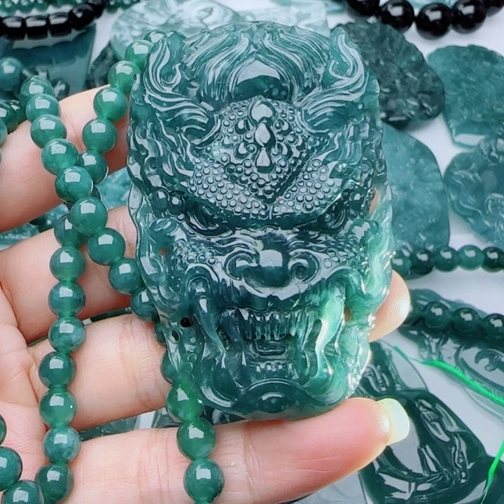 翡翠未镶嵌颈饰多样性发货天然A货翡翠