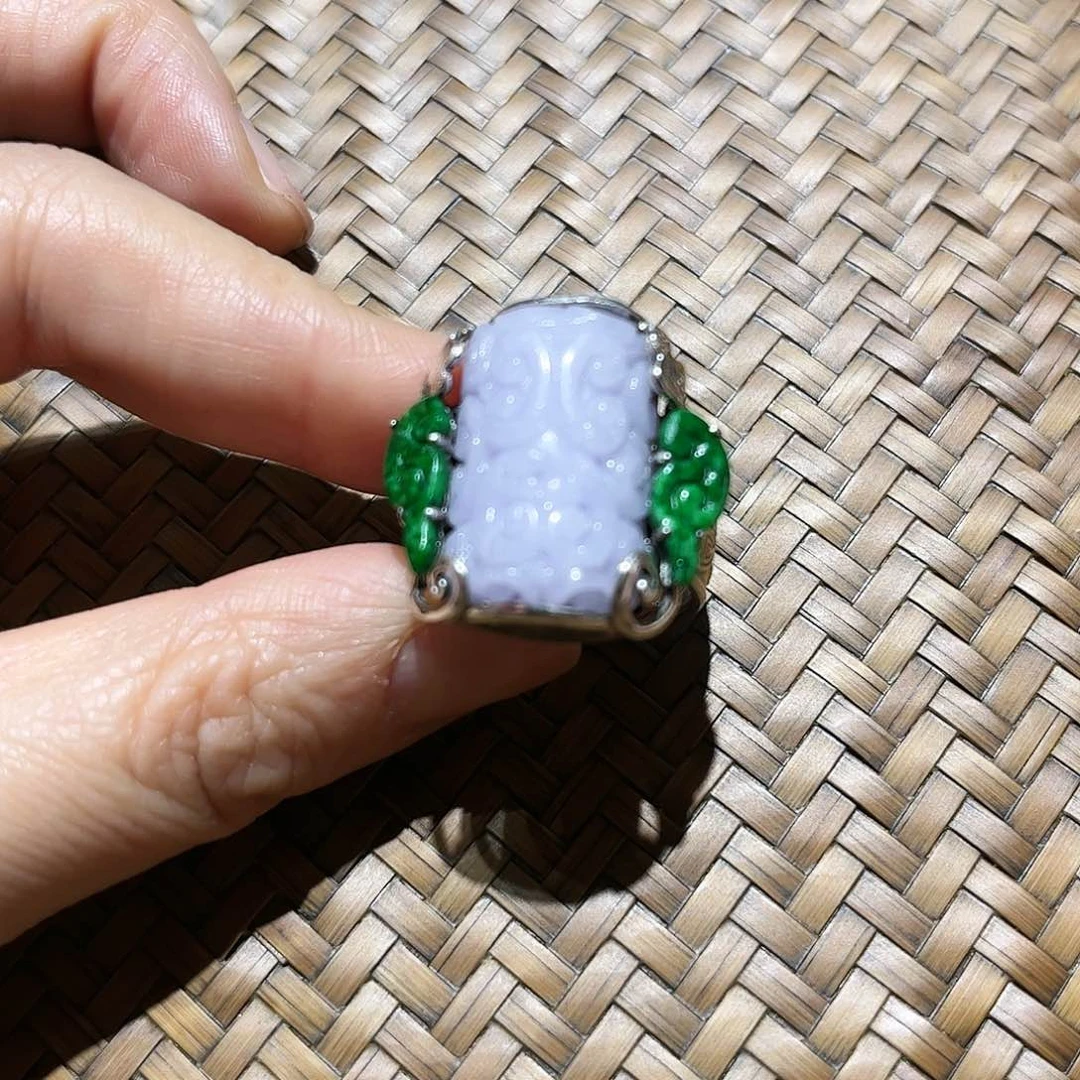 翡翠戒指银S925镶嵌小*王个性十足时尚