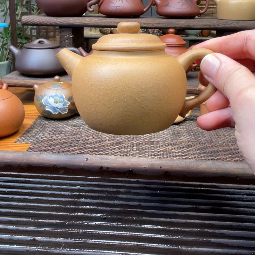茶壶紫砂宜兴原矿紫砂手工制140