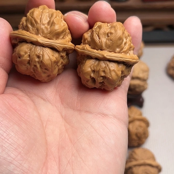 不***得桃核吊坠文玩核桃手把件