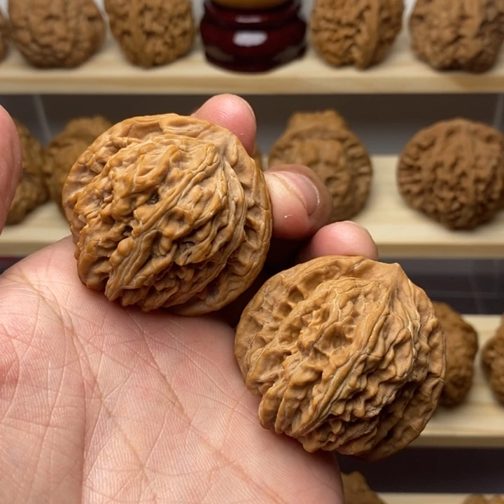 把件核桃42尺全品四座楼