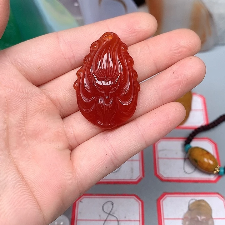 玛瑙/玉髓颈饰未镶嵌美****滴