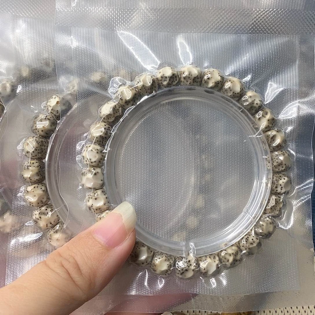 吊坠星月菩提石玉乱山无相单圈98