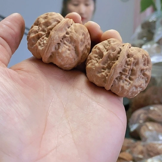 【闪购商品】把件文玩核桃39红皮蛤蟆头