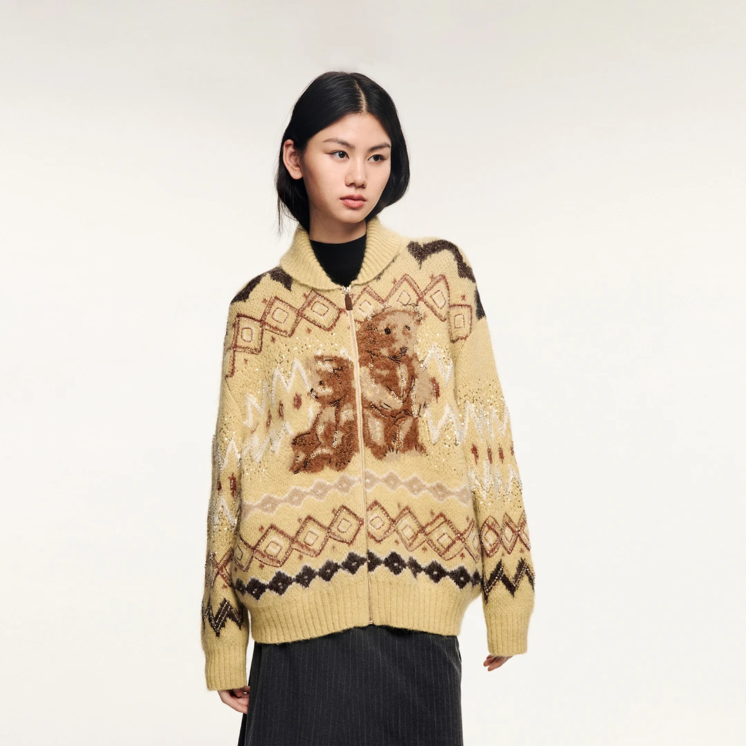 UOOYAA/乌丫2025冬「伤心小熊」费尔岛雪橇领毛开衫UY25432M434223